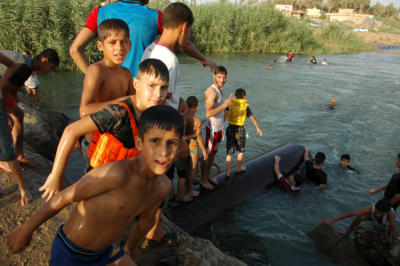 At the "water park" Dholoyia style